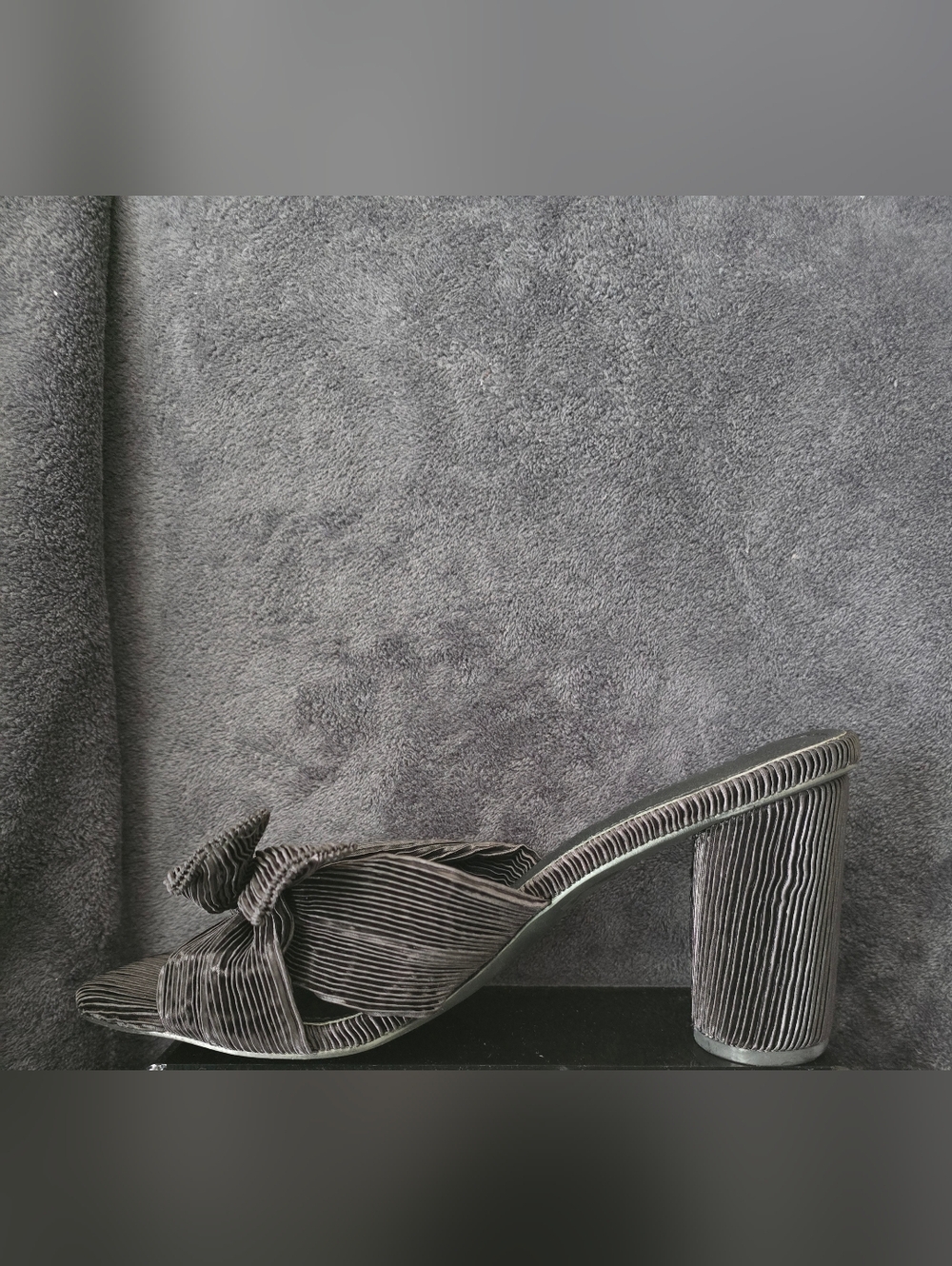 Cape Robbin Gray Knot Front Block Heel Mule - Picture 5 of 8